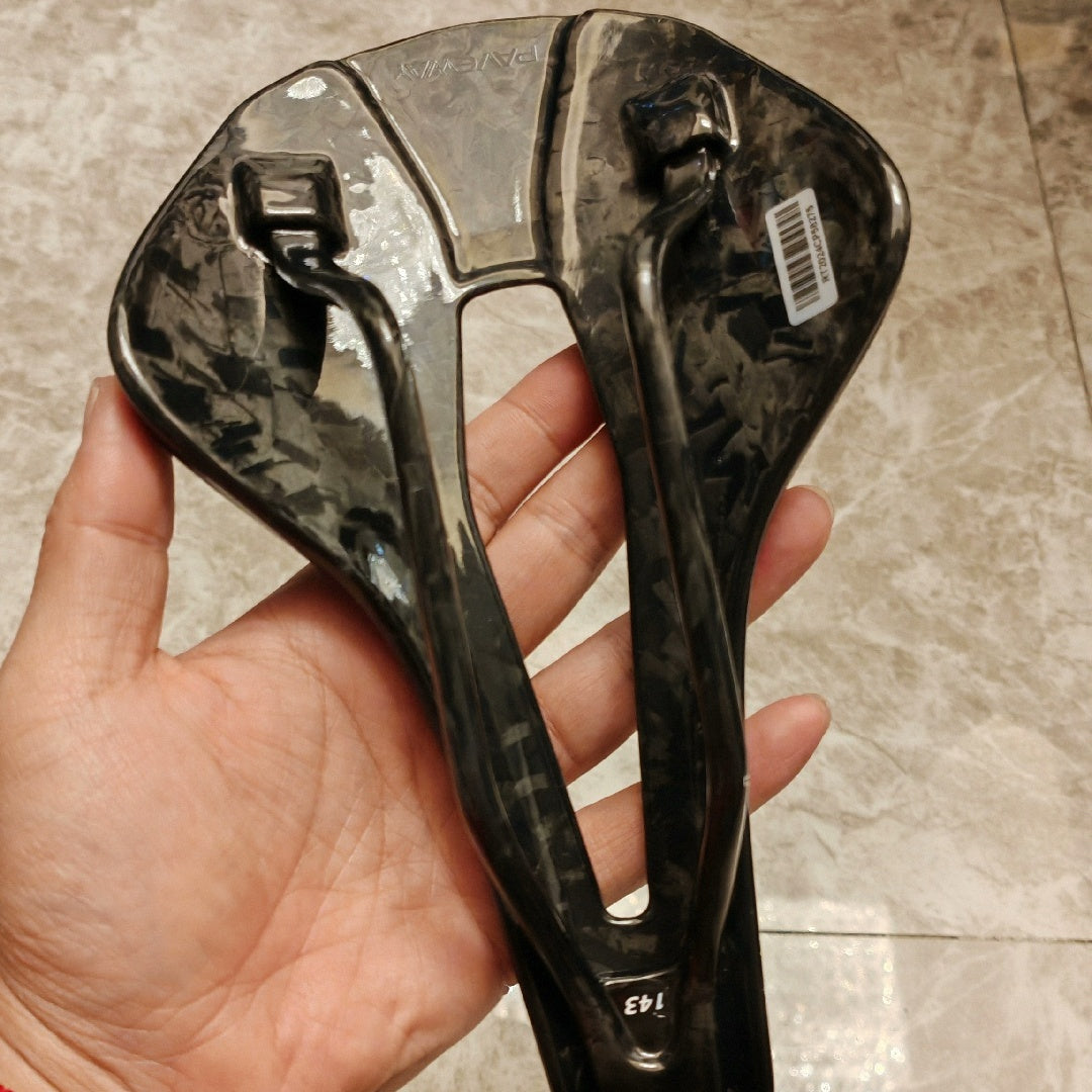 PAVEWAY R4 3D Inspired Full Carbon Racing Saddle | Ultra-Light Integrated Carbon Rail Saddle