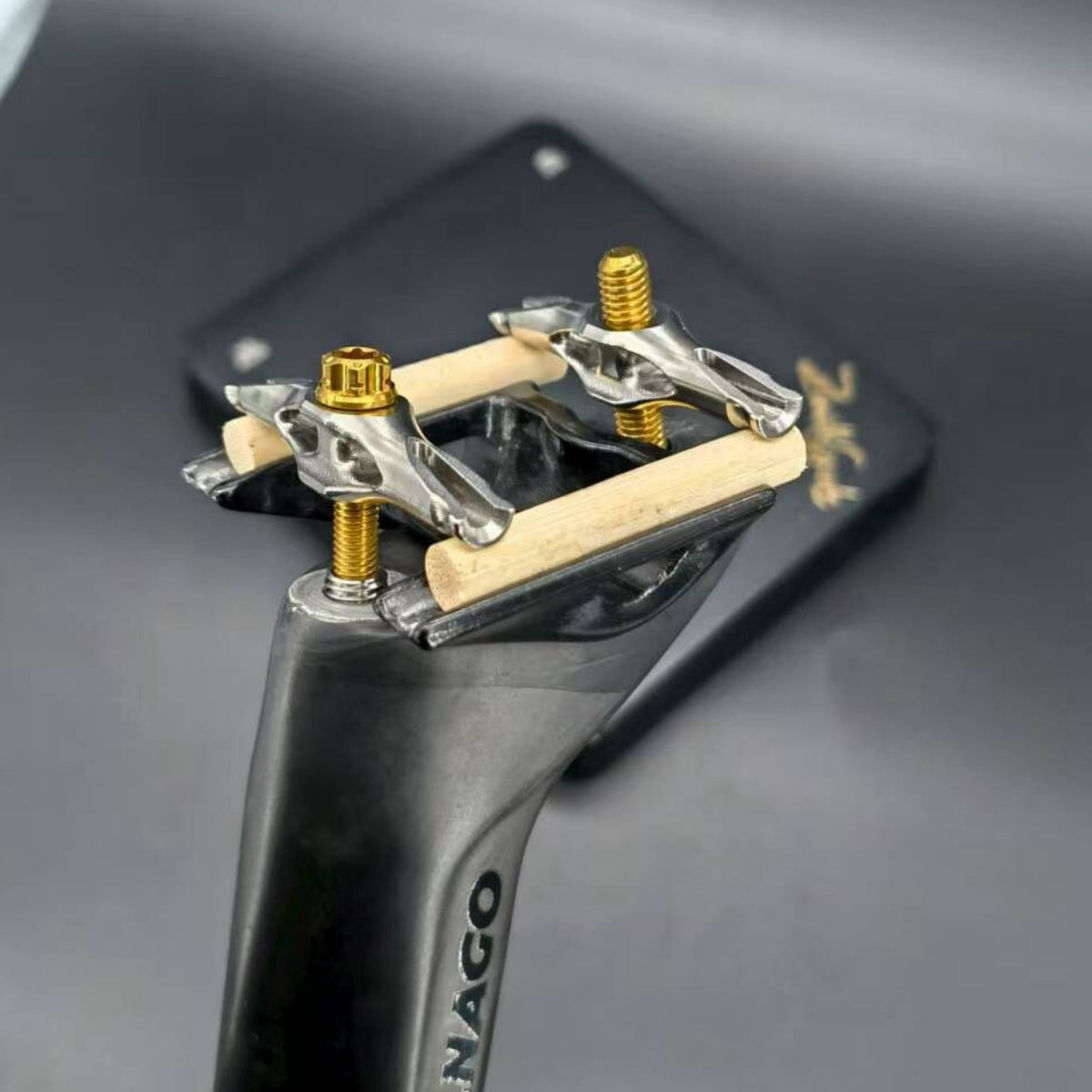 Colnago V4RS V5RS Y1RS Kit de abraçadeira do canote ultraleve | Economia de até 60g de peso