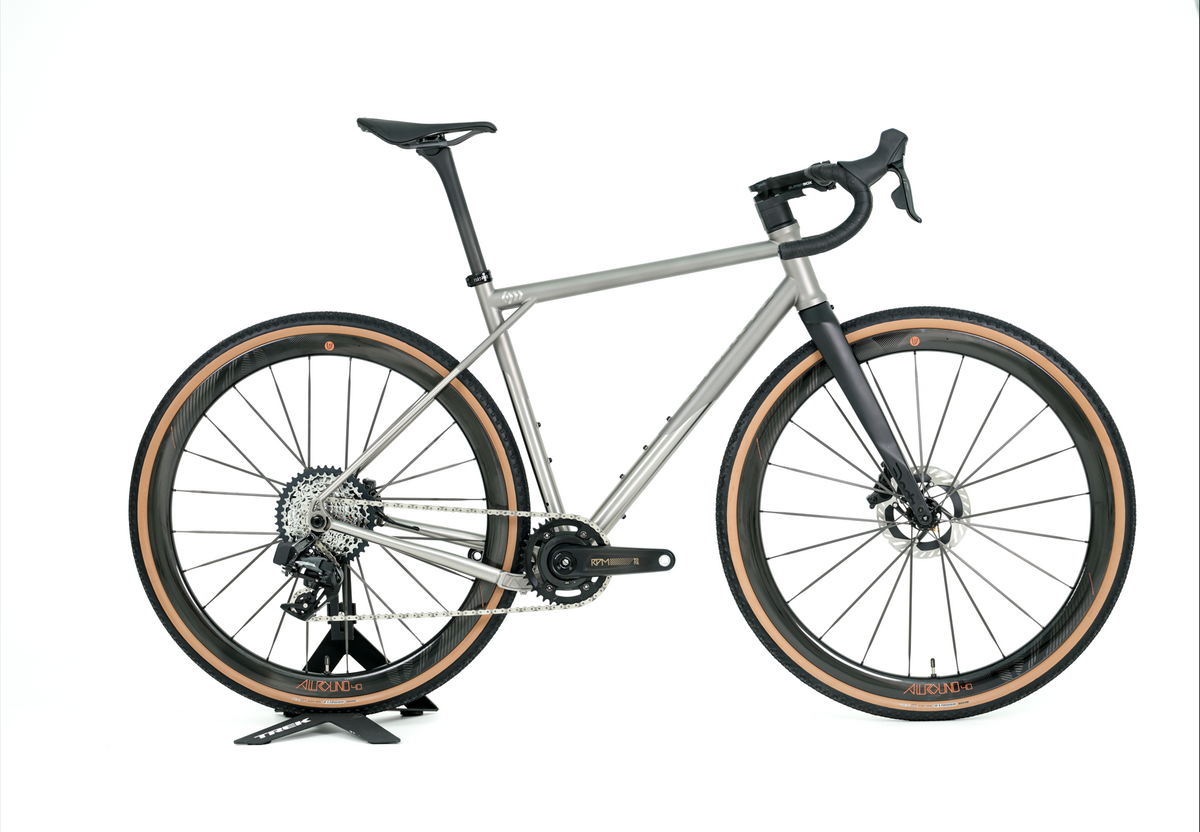 Quadro de Bicicleta Gravel S-PARTS em Liga de Titânio