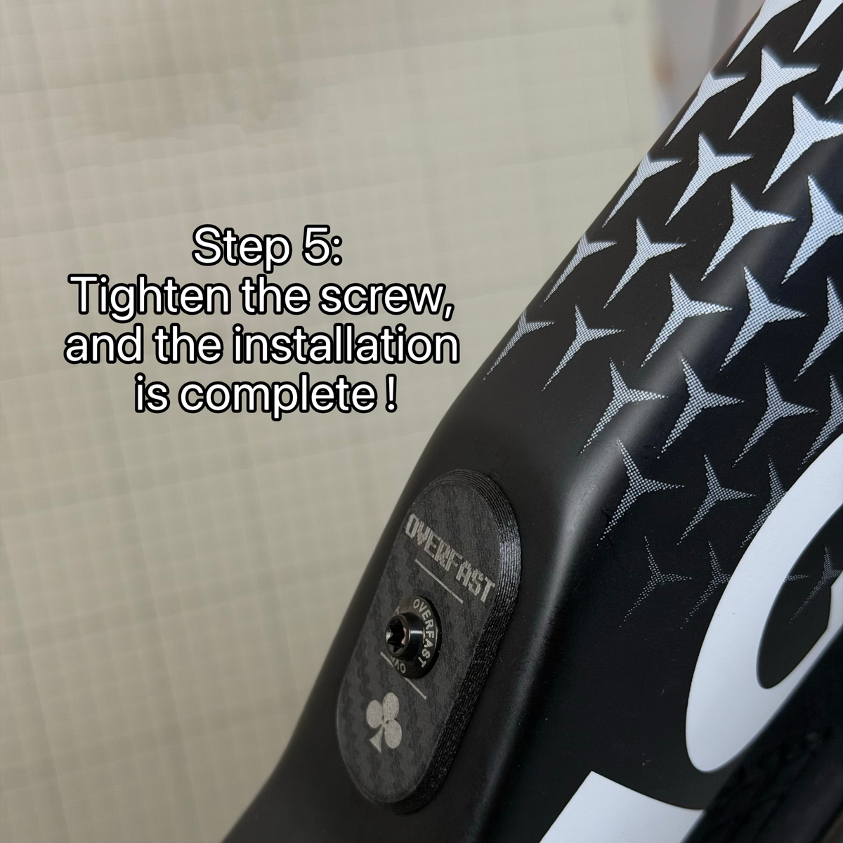 Suporte de Bateria de Carbono Ultraleve para Colnago Y1RS | Shimano Di2 / SRAM | Aprox. 10g