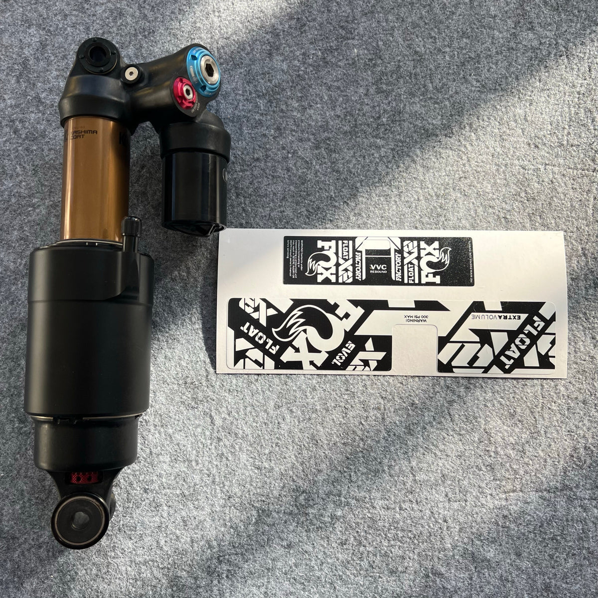 Kit de Adesivos Personalizado para Amortecedor FOX FLOAT X2 | Adesivos Impermeáveis para Suspensão MTB | DH / AM / Full Suspension