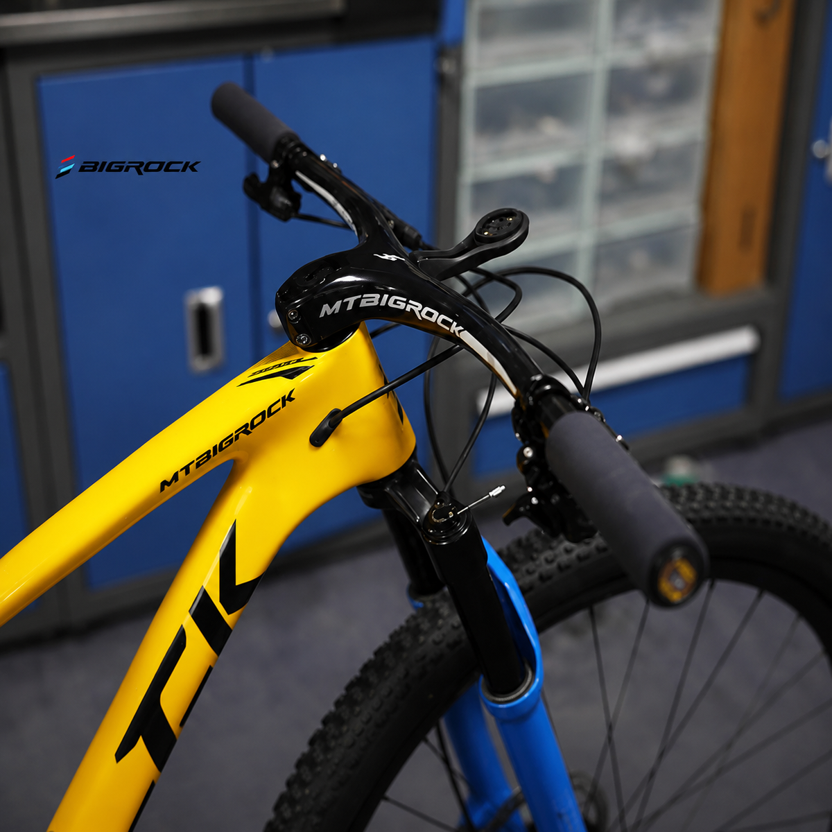 Guidão Integrado de Mountain Bike em Fibra de Carbono BIGROCK MT-01 / MT-02