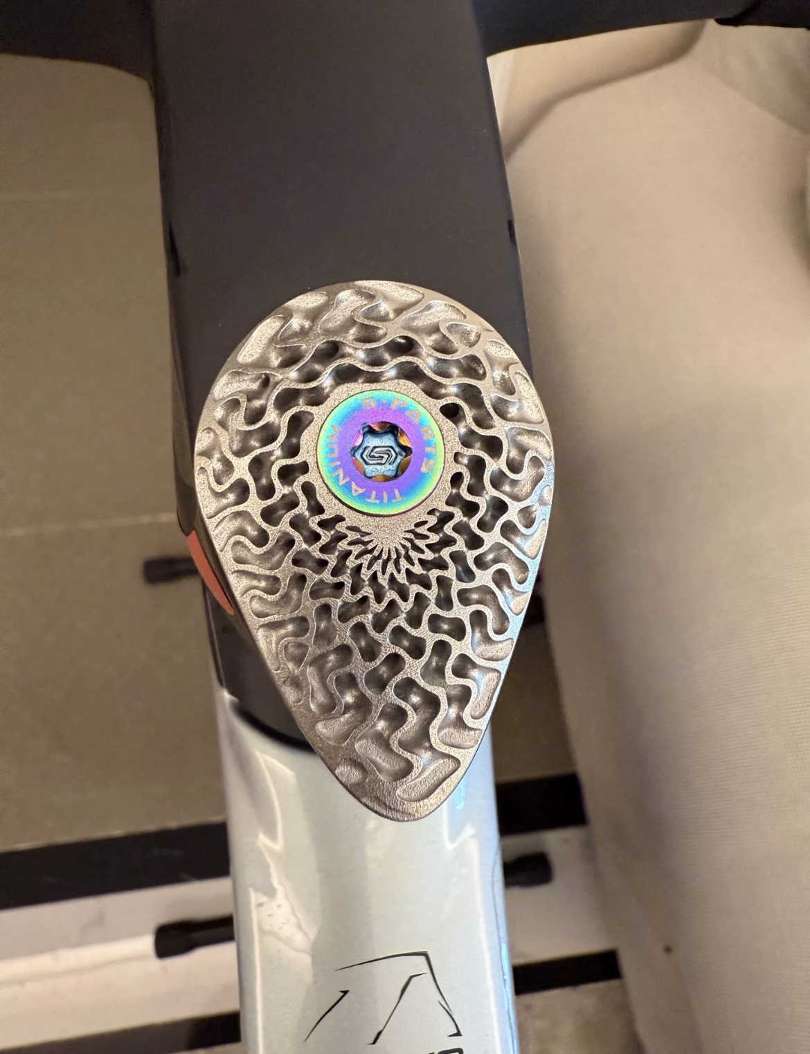 Tappo attacco manubrio in titanio stampato in 3D, adatto per manubri da bici Pinarello Most da strada integrati, 1 pz.
