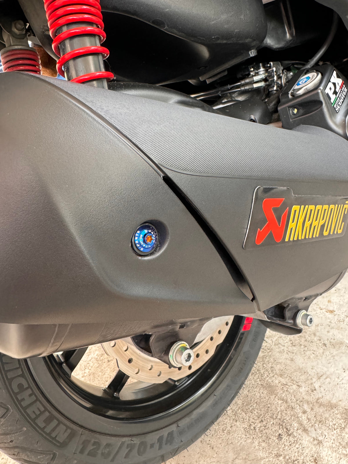 Vite in titanio per motocicletta elettrica S-PARTS A3 con testa a ombrello M5 L06-55mm D10